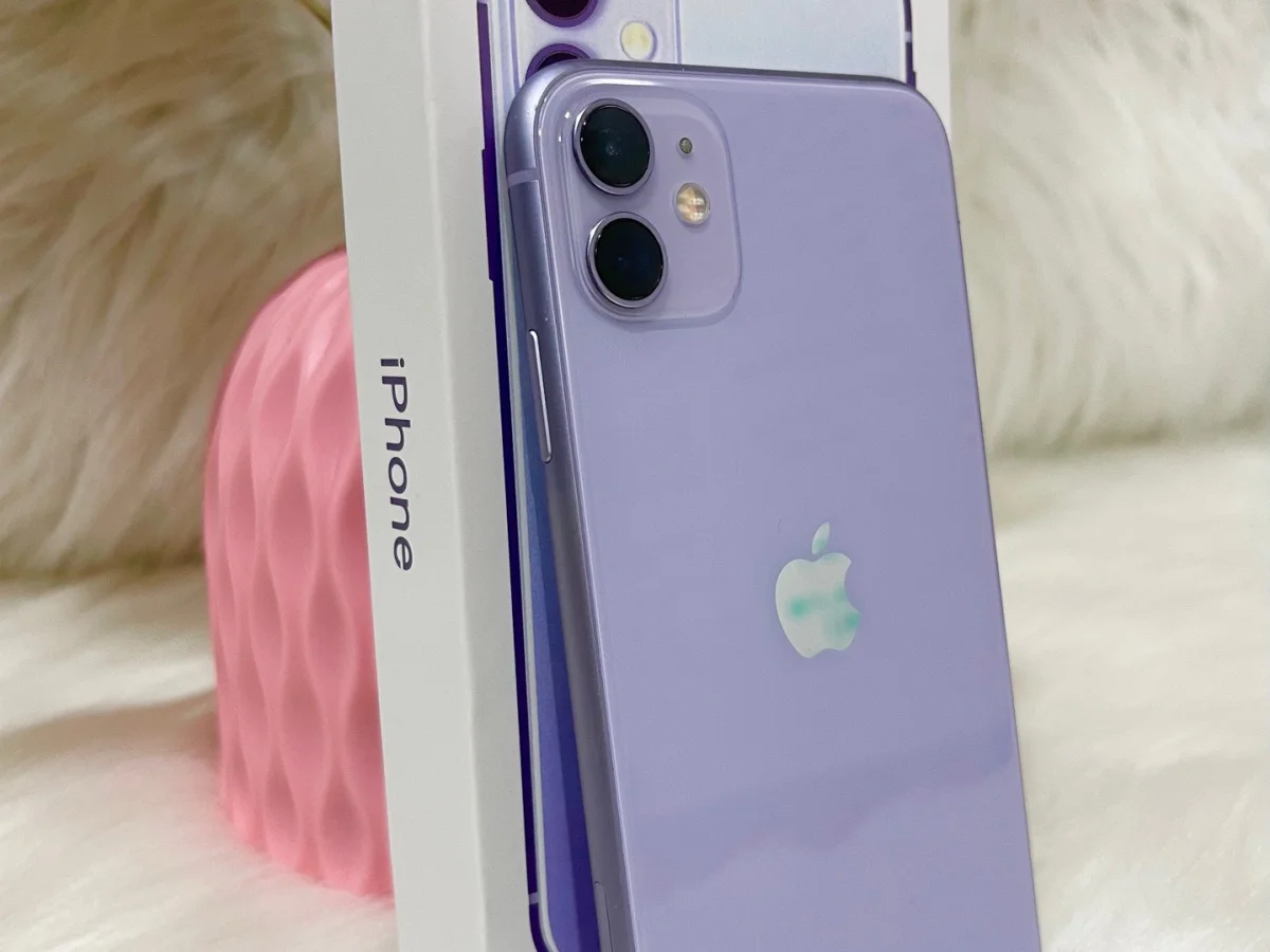 iPhone 11